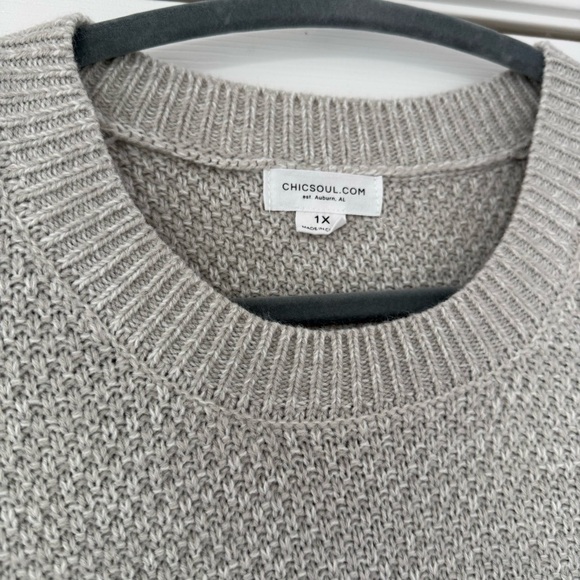 Chic Soul Bubble Sleeve Sweater 1X - Picture 2 of 3